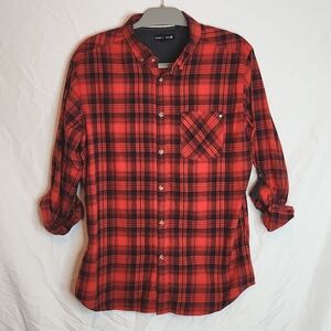 Roll sleeve plaid shirt
